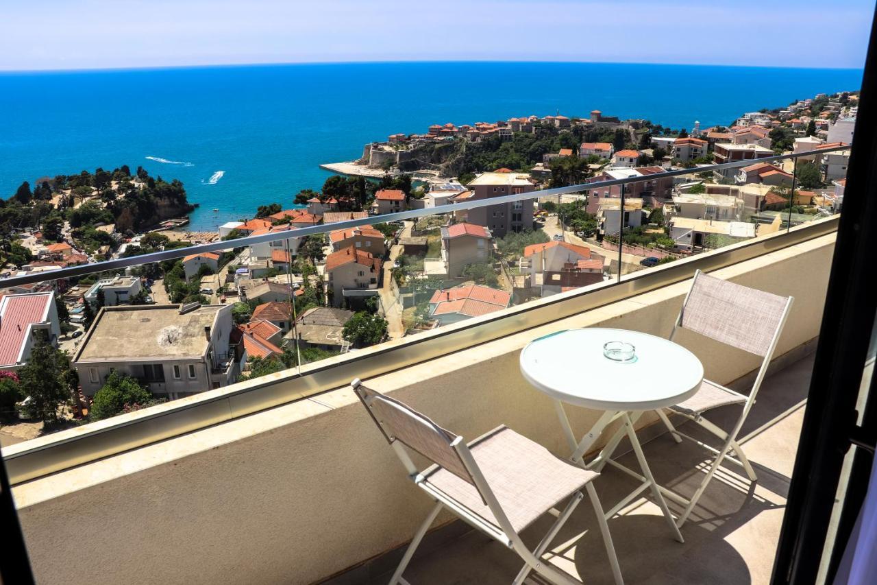 Eagles Apartments & Suites Ulcinj Buitenkant foto